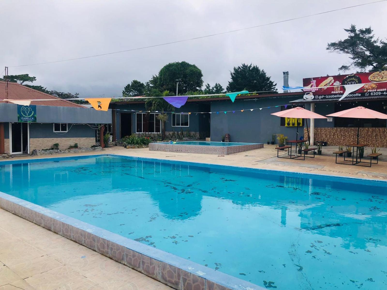 Isabella Hostel And Pool Alto Boquete المظهر الخارجي الصورة